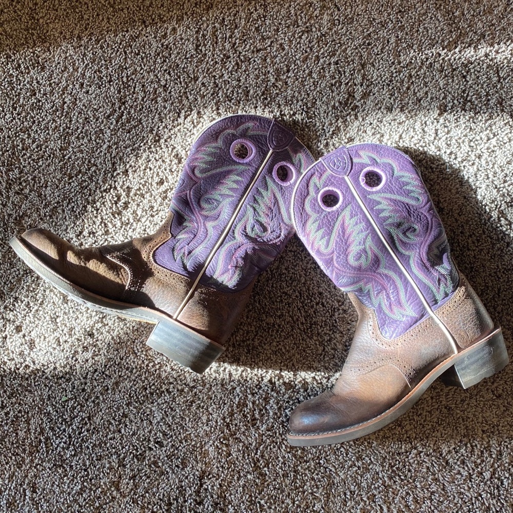 Ariat embroidered purple cowboy boots